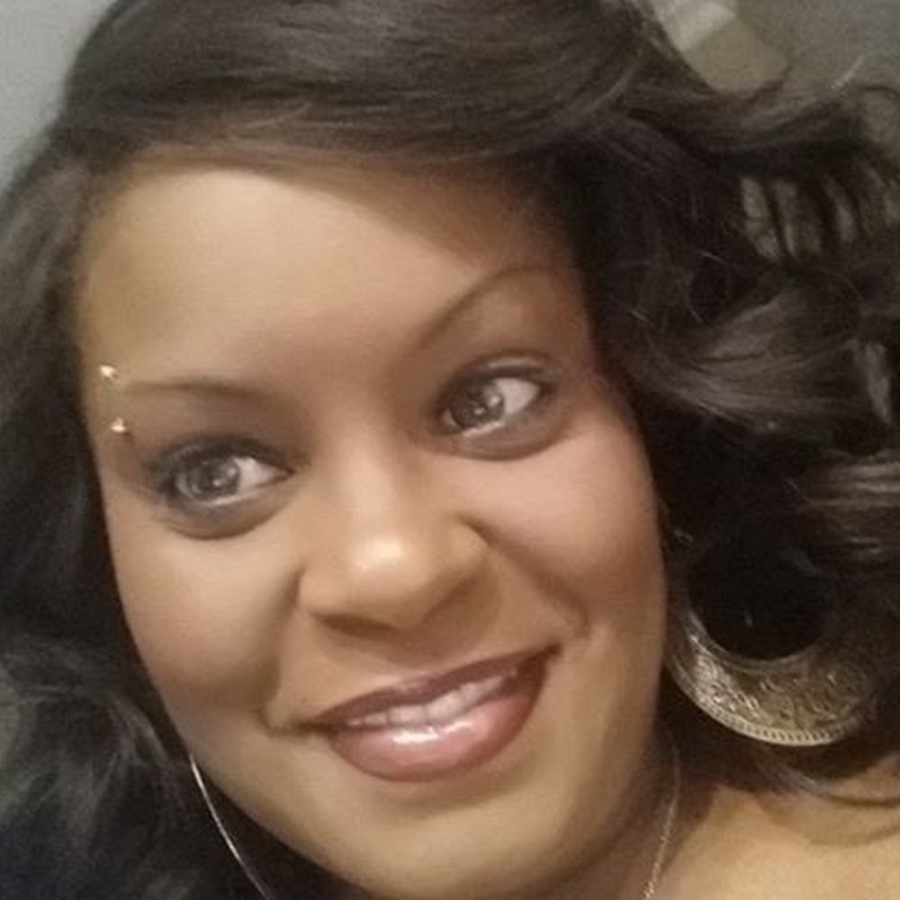 Meet your Posher, Lakesa